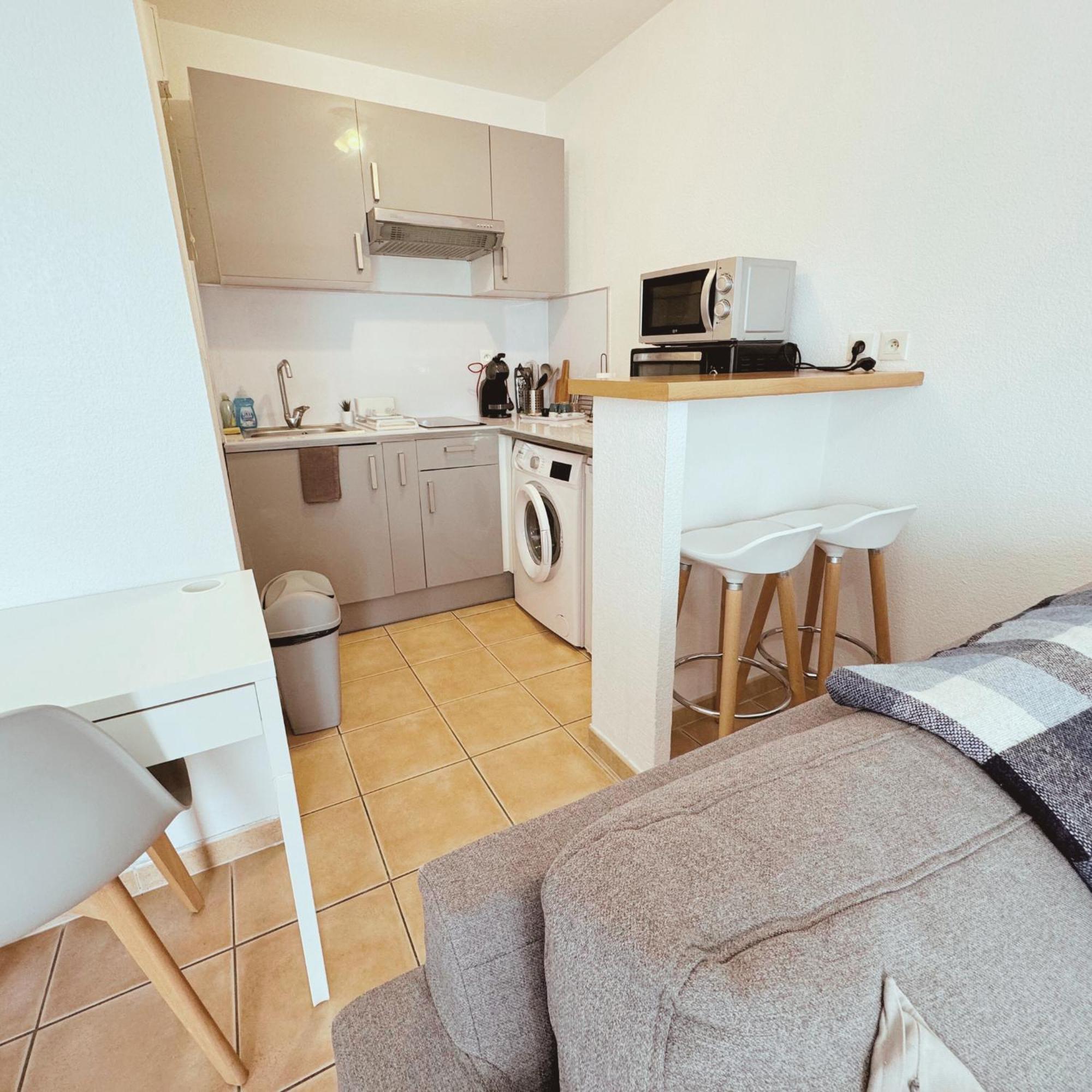 Appartement Residence Prive Avec Parking Wifi Clim Piscine Avignon Kültér fotó