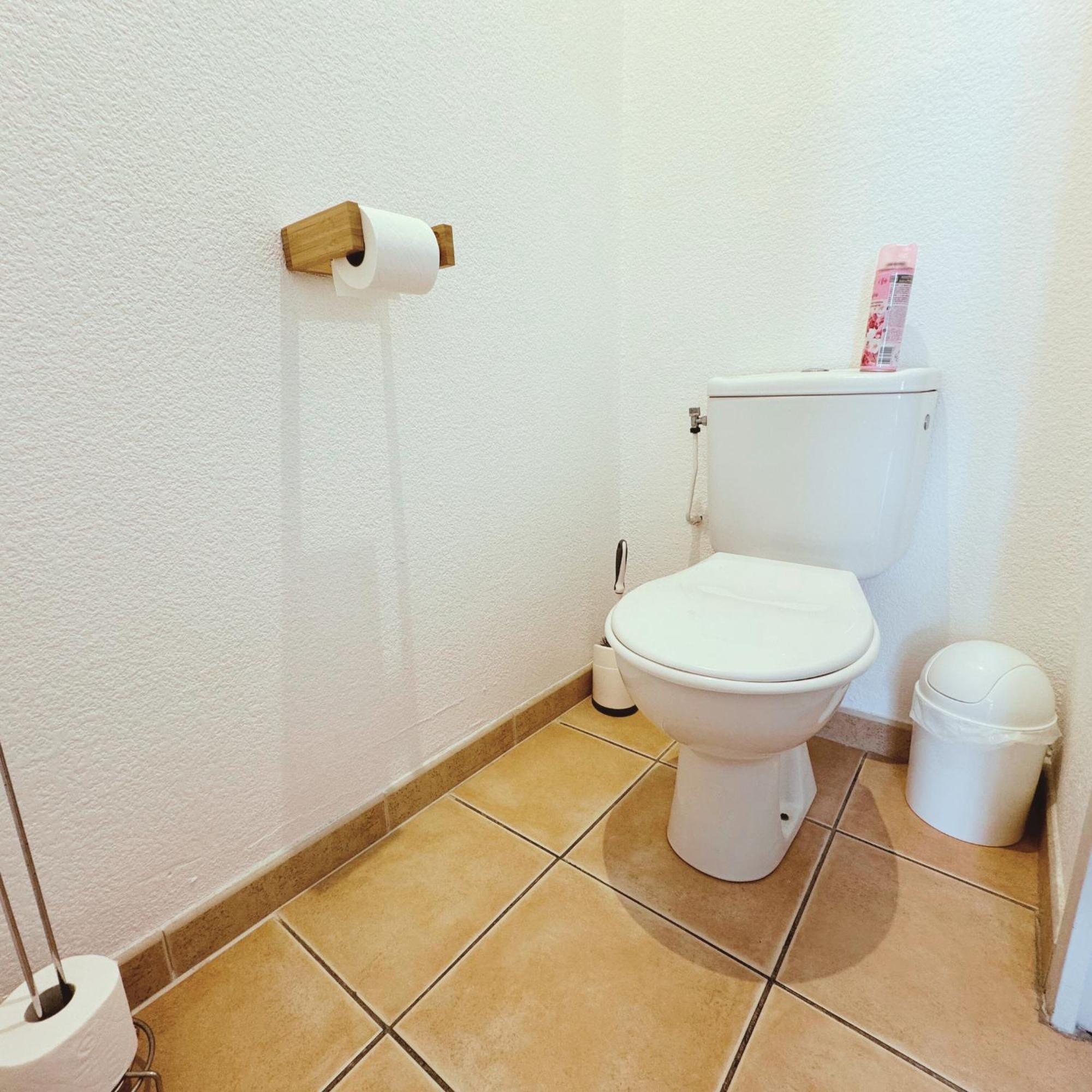 Appartement Residence Prive Avec Parking Wifi Clim Piscine Avignon Kültér fotó